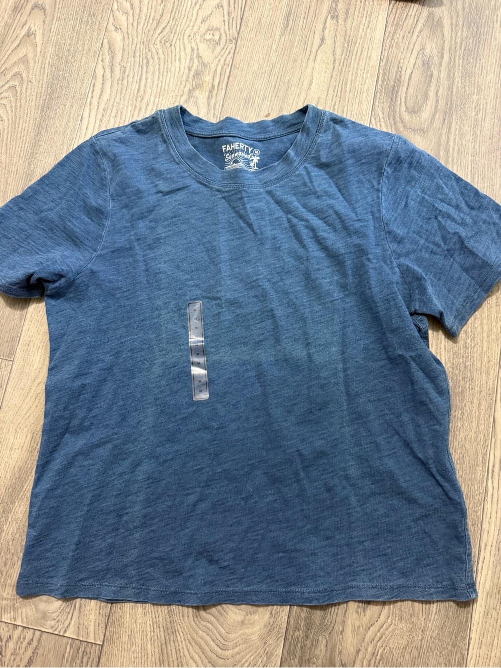 Faherty Sunwashed Essential Tee - Size Medium